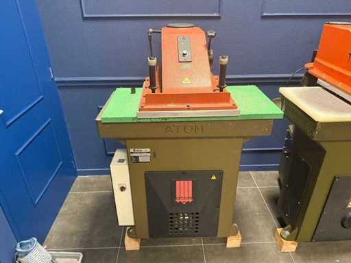 Atom - 2013 - SE 25 - Leather processing machine