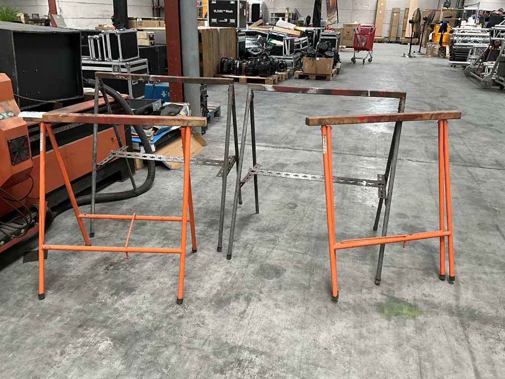 4 various metal trestles