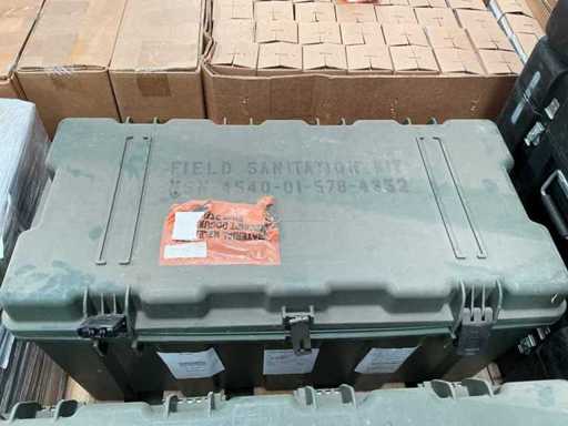 Kit di santitazione sul campo nella scatola di trasporto