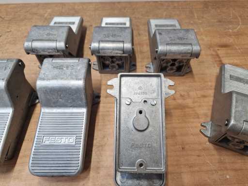 FESTO - F-5-1/4-B - Fußventil (7x)