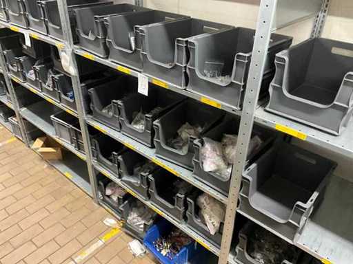 Lotto di materiale per installazioni elettriche