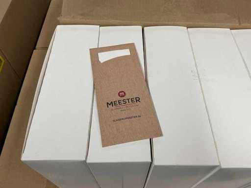 Partij bestekzakjes met servetten wit 93x215mm (13800x)