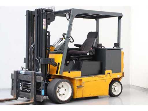 Carer - R40CL - Container spec. 4.3M Plywood, Free-lift, Fork positioner, Side-Shift - Forklift