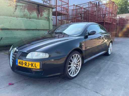 Alfa Romeo GT 2.0 JTS Dist. Selesp 48-RJ-KL