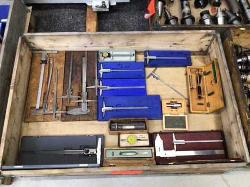 Multe etriere și echipamente de măsurare