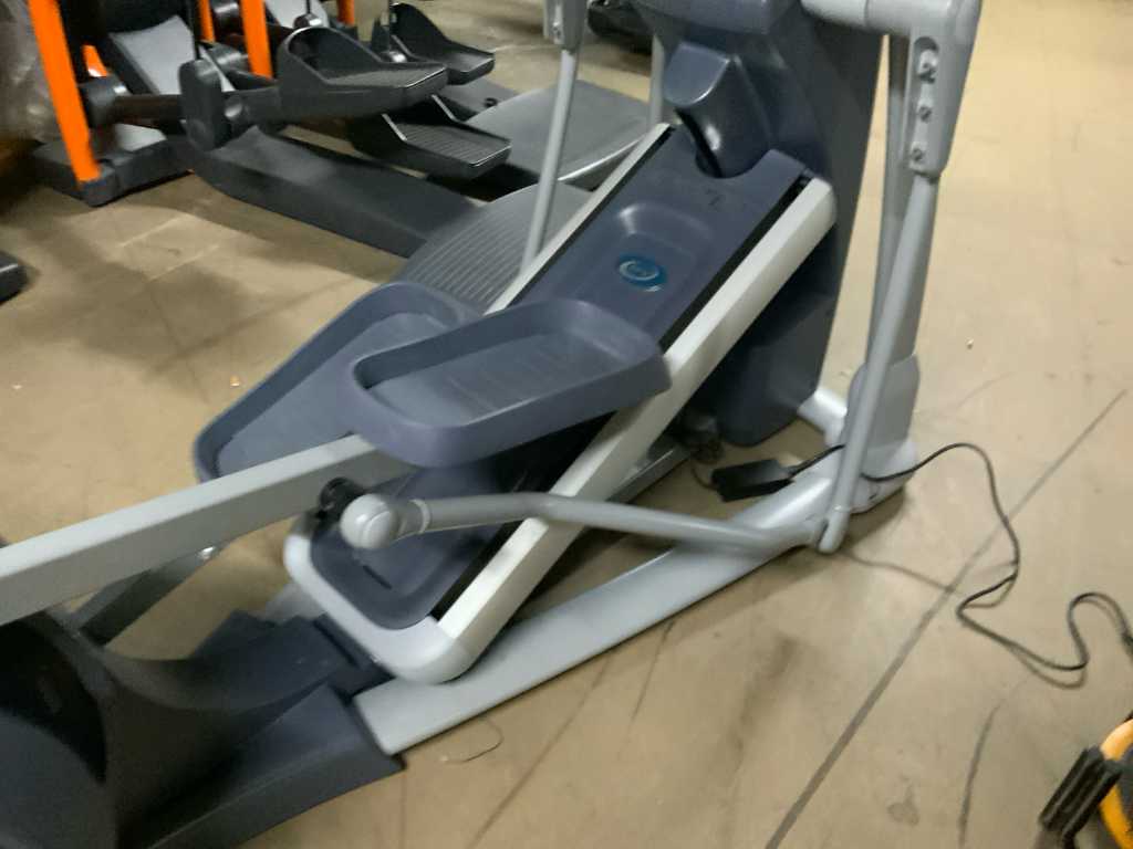 Precor efx 885 online p80