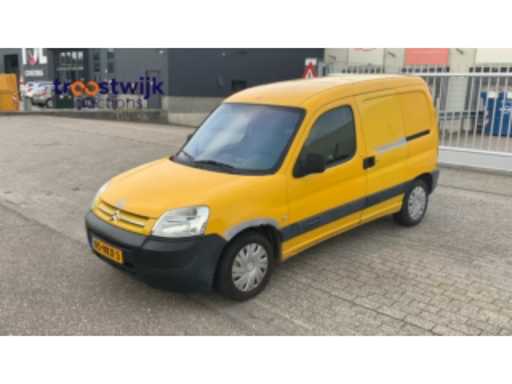 8fe53538-aa96-4e41-b52c-46f7c82b2556.mp4