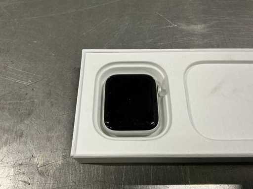 Apple Watch – Serie 8 GPS Silber