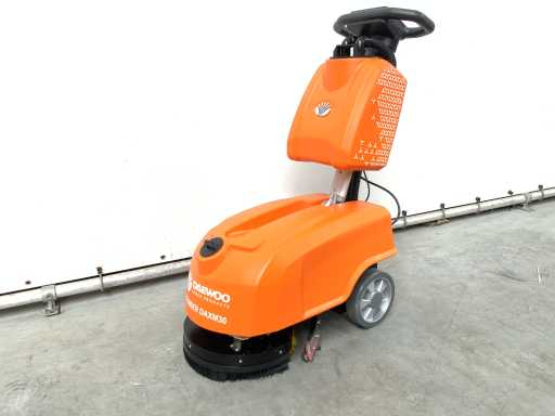 2024 Daewoo DAXM30 Floor Cleaner
