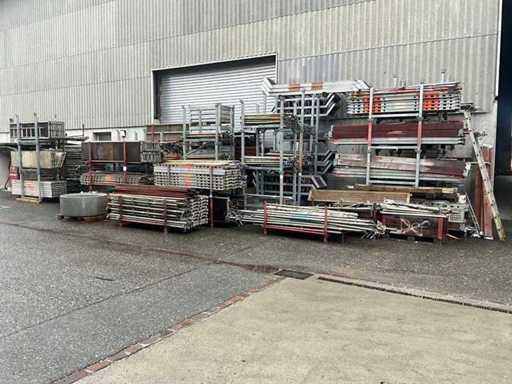 Schelă de întărire Layher