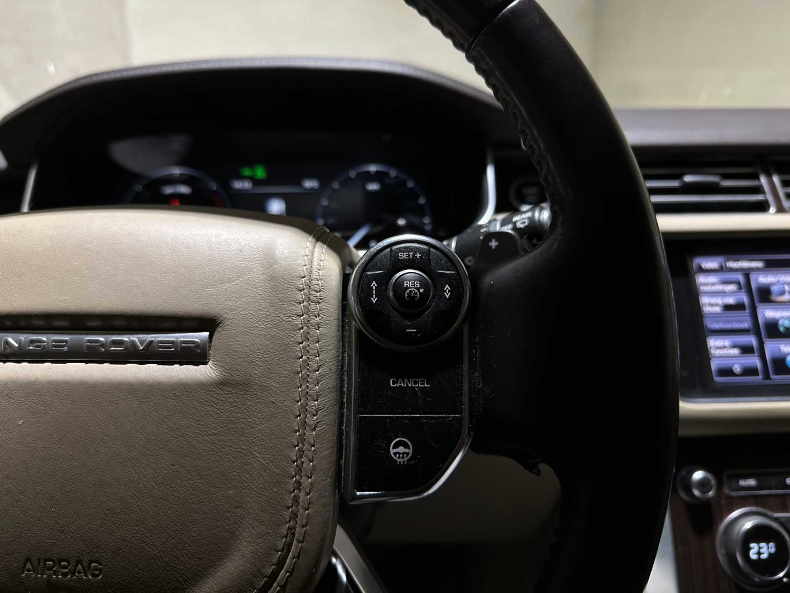 Land Rover Range Rover Vogue 3.0 249hp 2013
