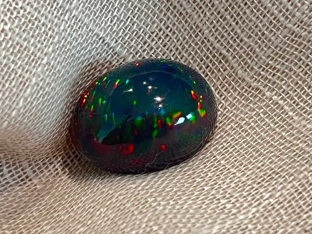 Black opal - 7.83 karaat prachtige Black opal