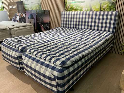 Lit réglable Hästens – Réglable électriquement – 180 x 210 cm