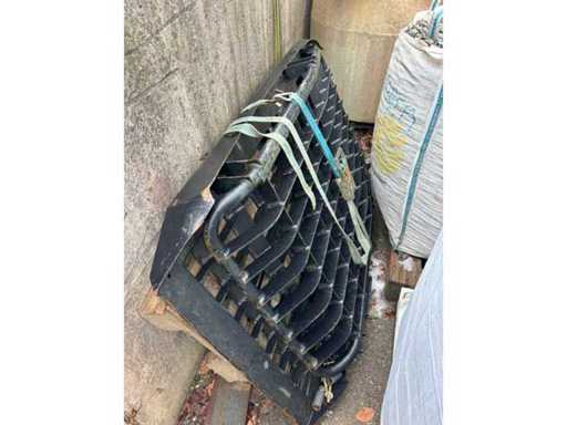 Komatsu 240LC Rupsgraafmachine Komatsu Roosterbeschermer