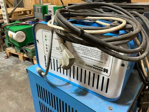 Hagen 24/30 Batterieladegerät