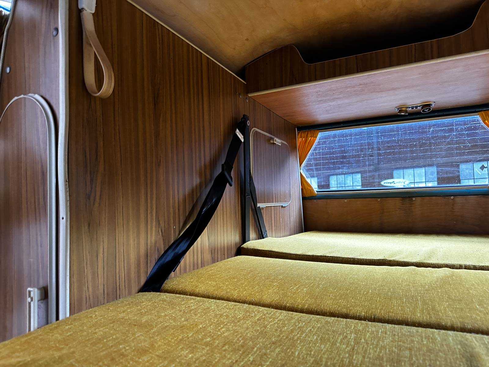 Volkswagen 23-517 Camper 1973, 07-YB-44