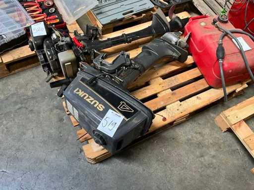 Motore fuoribordo Suzuki Dt4