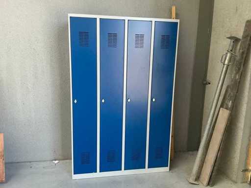 Armoire à 4 portes
