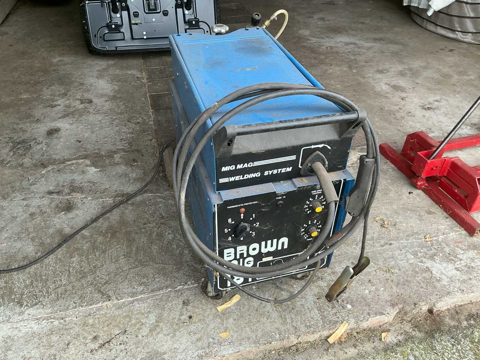 Brown Mig 181 mig mag welding systems Wire welding machine