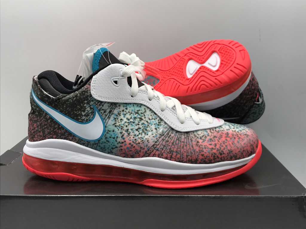Nike Lebron 8 V/2 Low QS Blanc-Solaire Rouge Sneakers 40.5