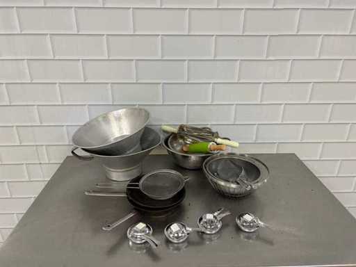 Ustensiles de cuisine de fête