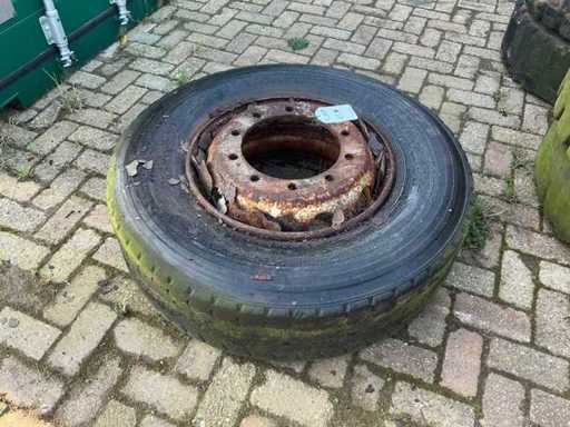 Dunlop Band met velg