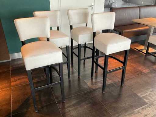 Satellitenhocker (4x)