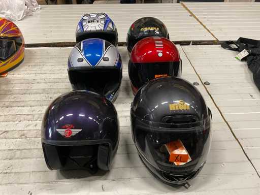 Nitro-, Caberg-, Kiwi-, Davida-Motorradhelm (6x)