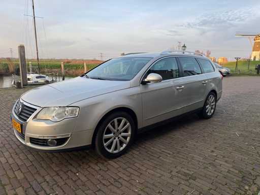 Volkswagen Passat Wariant 1.4 TSI DSG Comfl BlueM 58-NFG-6