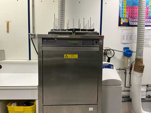 Zmywarka laboratoryjna LANCER 910 UP