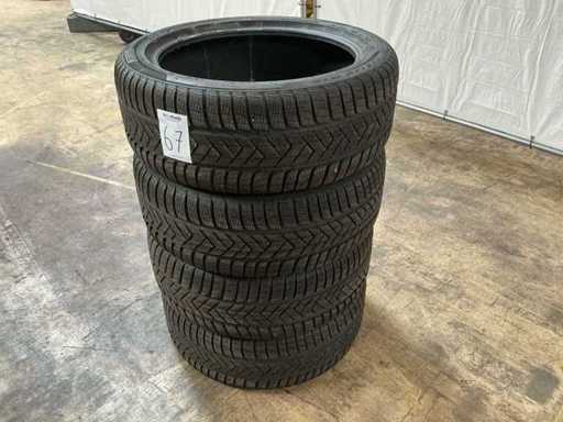 Pirelli Sottozero 3 Runflat Car Tire (4x)