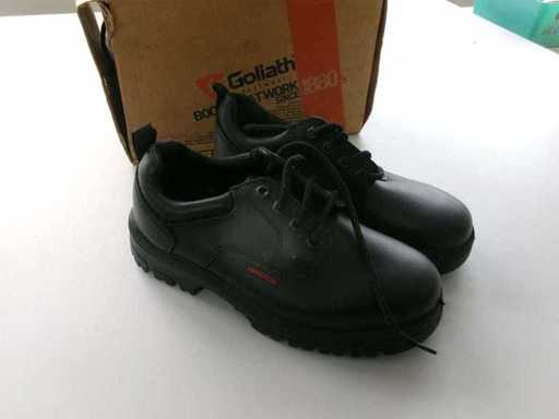 Buty ochronne Goliath, jak nowe (R14) (9x)
