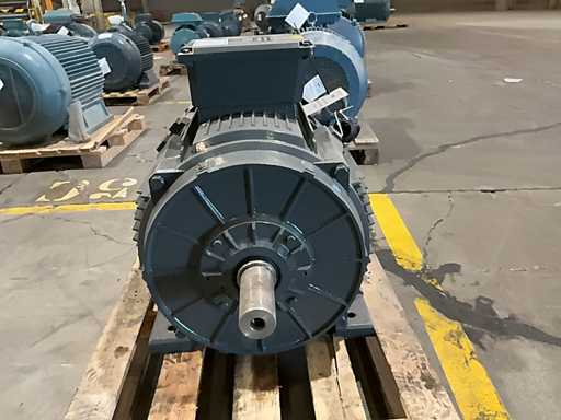 TECHTOP - T 280M1-2 T3CR 280M-2 - Silnik elektryczny - 2020