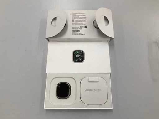 Apple Watch Ultra 3 49mm Natural Titanium