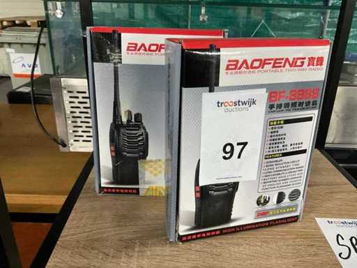 Radio radio portable bidirectionnelle Baofeng (2x)