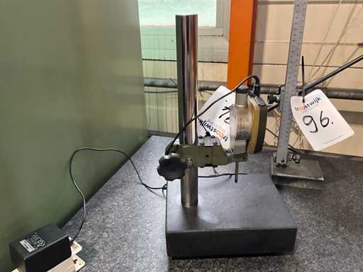 Mitutoyo ID-F 125 digitale hoogtemeter met granieten voet