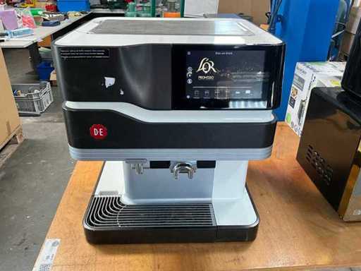 Aparatul de cafea Douwe Egberts Promesso