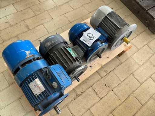 Materials and warehouse stocks