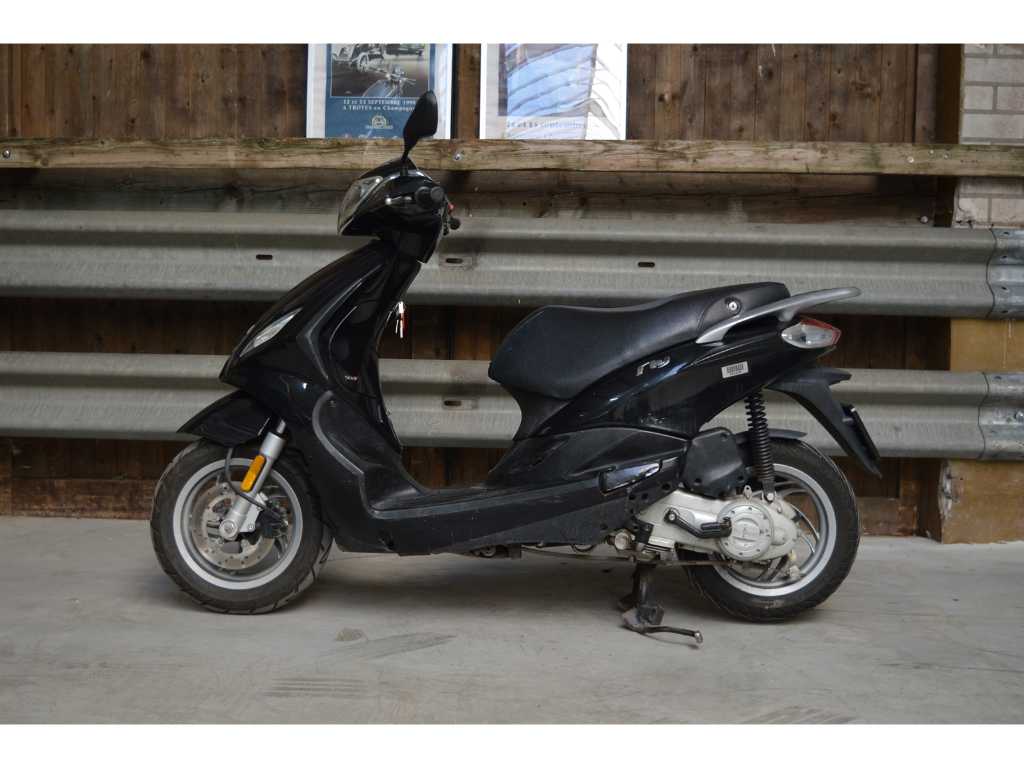 Piaggio Snorscooter Fly 4T | F-427-LR | 2013 | Won't start 