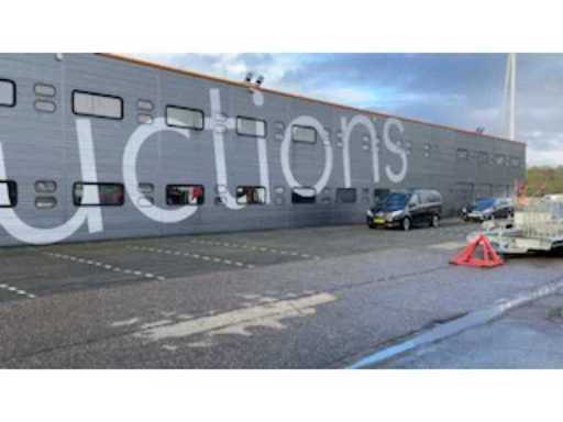 bd34f5d9-3a47-4f5b-a62b-bcc41243032f.mp4