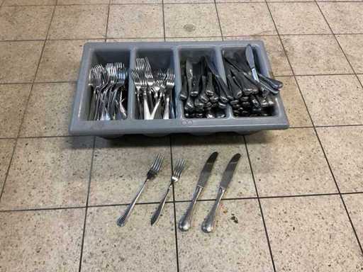 Messer und Gabeln (200x)