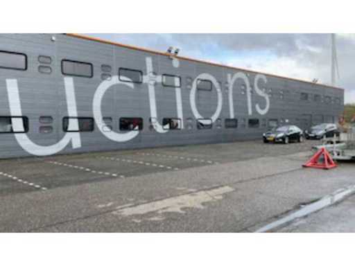 09a7a44b-aaaf-4cec-aca8-2bf344a46a08.mp4