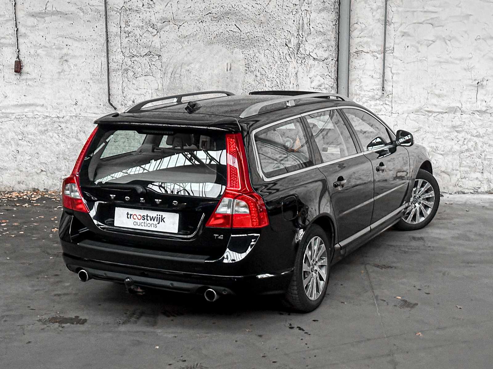 Volvo V70 1.6 T4 Lim. Edition 179PK 20011, 42-RRK-6