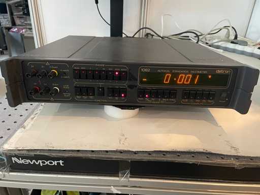 DATRON - 1082 - Multimeter 8 1/2''