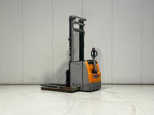 Still - 2014 - EGV20 - Stacker