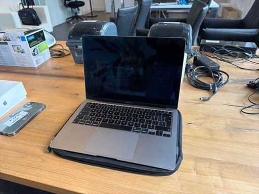 2020 MacBook Air 13inch