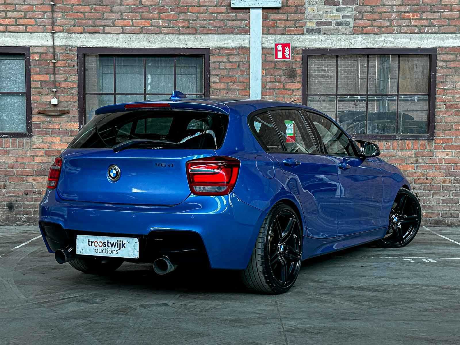 BMW M135i xDrive F20 3.0 320pk 2013