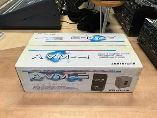 Wzmacniacz AVM3 JB Systems 2017