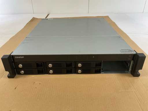QNAP (TS-869U-RP) - 6x 2 TB Seagate (ST2000NM0033) Network Attached Storage