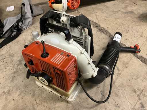 Stihl BR 320 Blattbläser